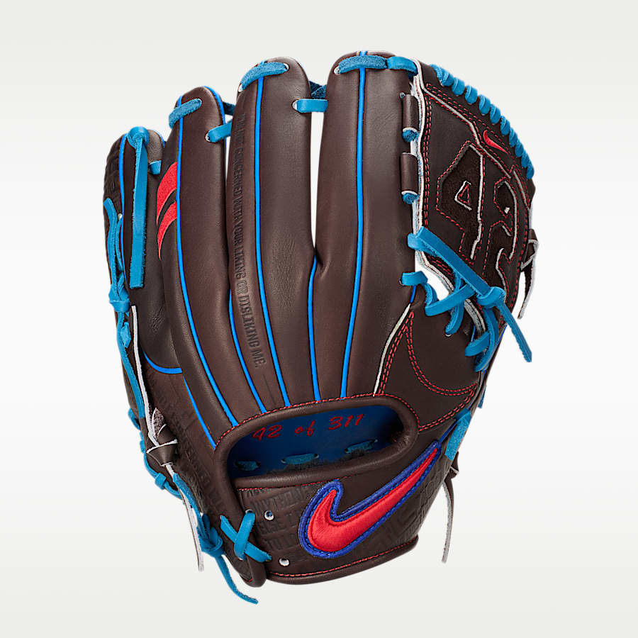 アクセサリー NIKE baseball accessory 7 Nike Gift Ideas for Baseball Players. Nike.com